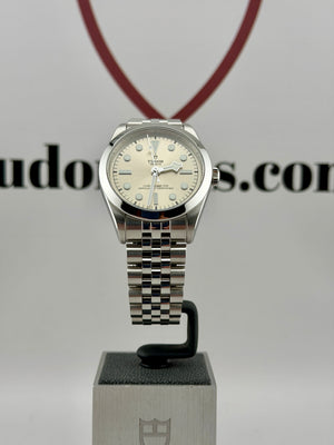 2023 TUDOR Black Bay One 36mm Champagne Dial M79640 Full Set Warranty