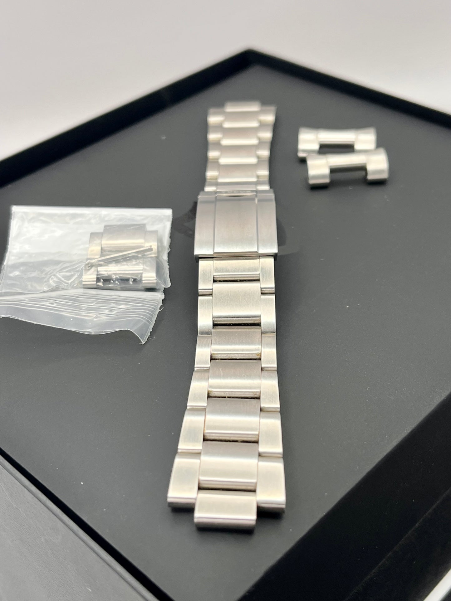 2024 TUDOR Ranger 79950 - 39mm - OEM Rubber & OEM Steel