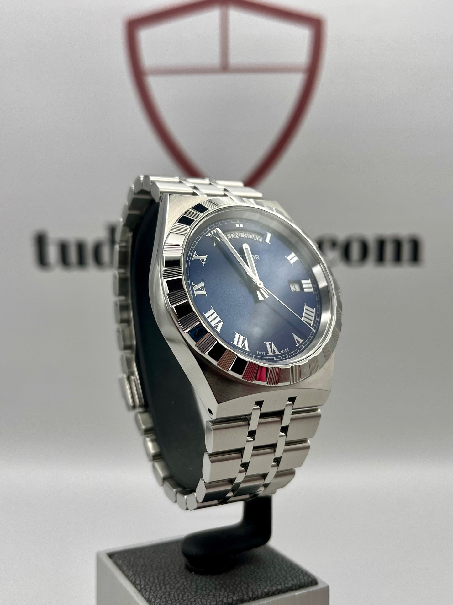 2024 TUDOR Royal Blue - Ref 28600 Day/Date - 41mm - Full Set - Warranty to Oct 2029