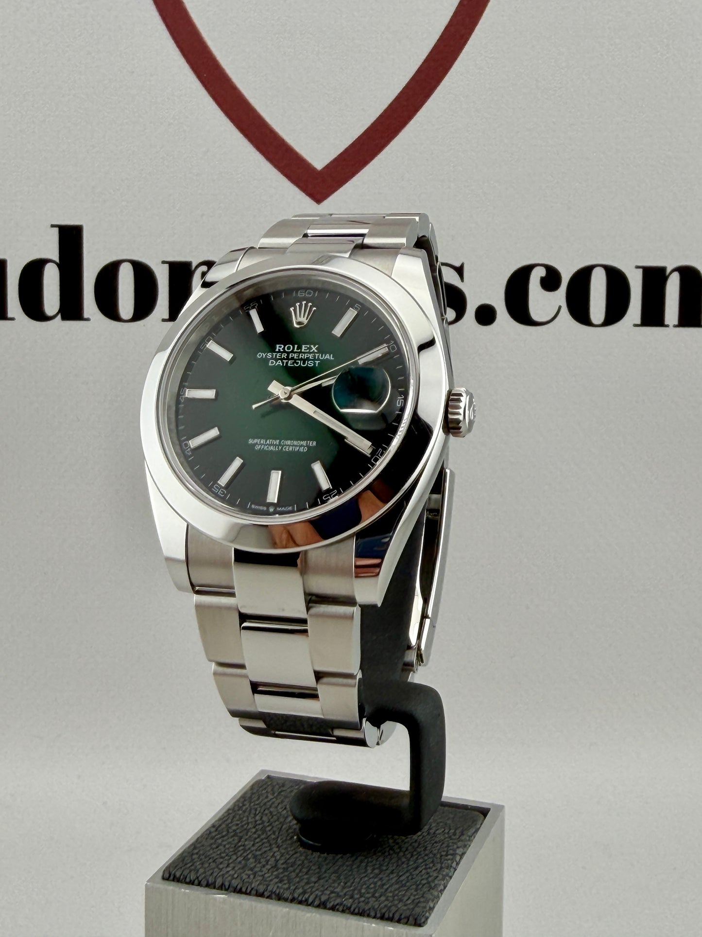 2026 ROLEX DateJust 41 Ombre Green Dial 126300 41mm Full Set