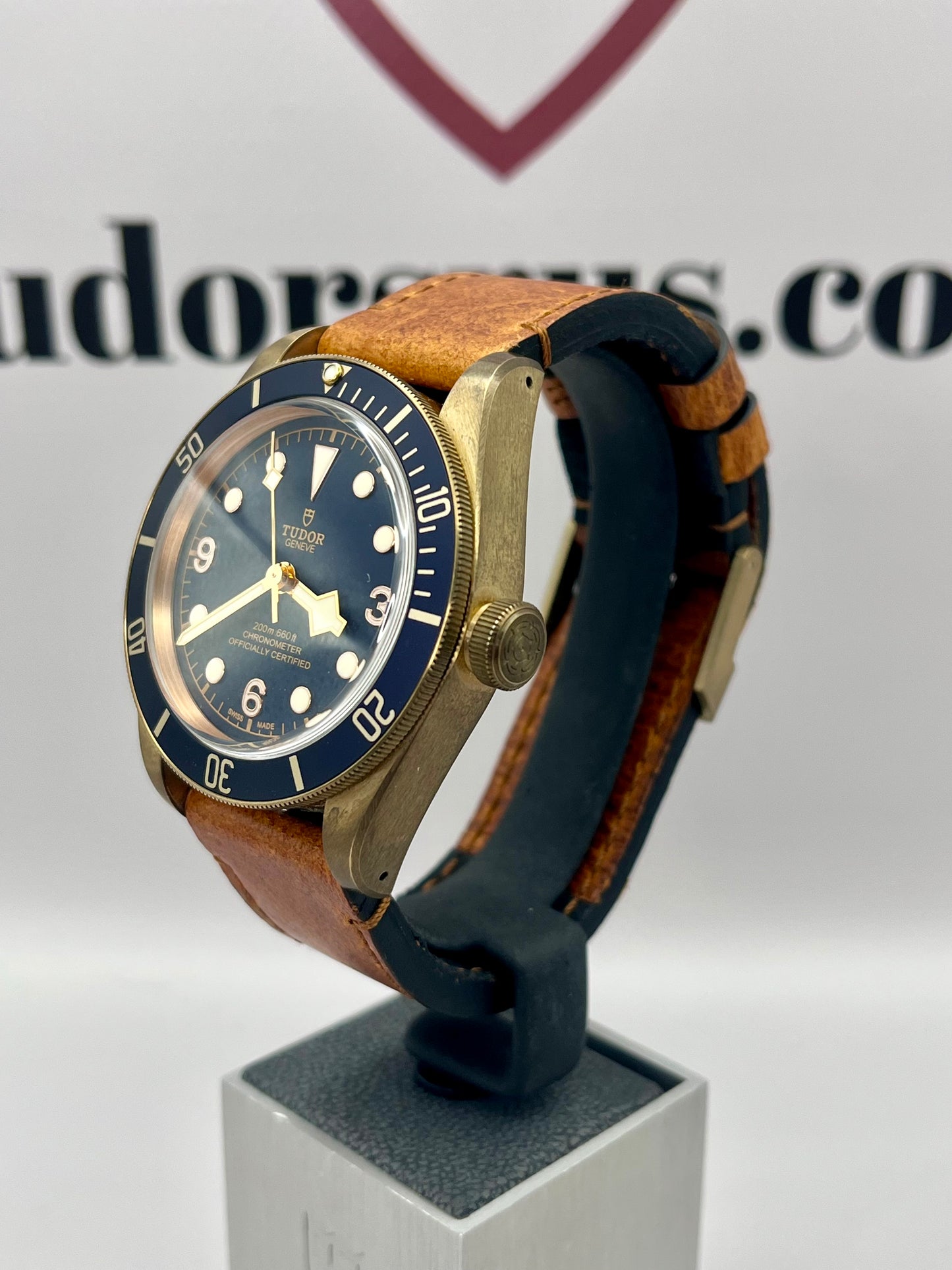 2023 TUDOR Black Bay Bronze Bucherer 79250BB 43mm 2 x OEM Straps