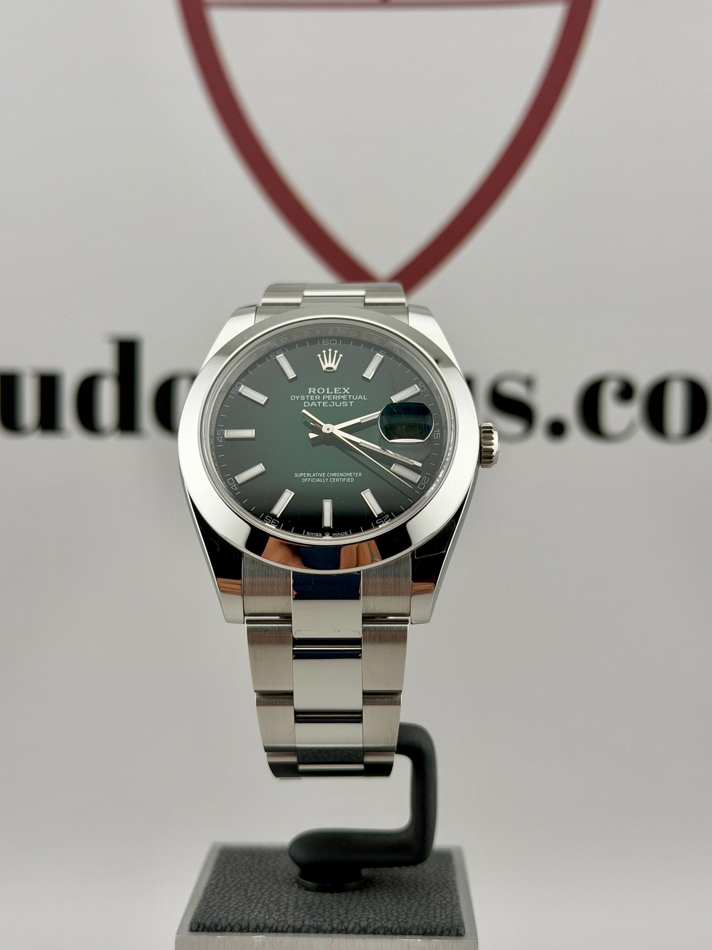2026 ROLEX DateJust 41 Ombre Green Dial 126300 41mm Full Set