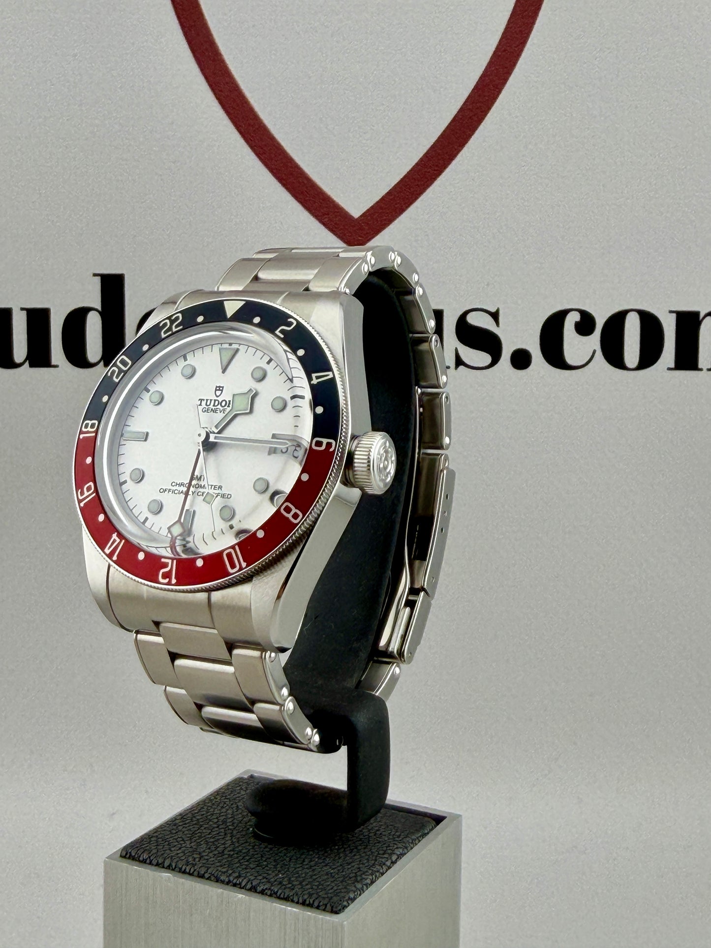 New/Unworn 2026 TUDOR Black Bay GMT Pepsi Polar 41mm 79830RB