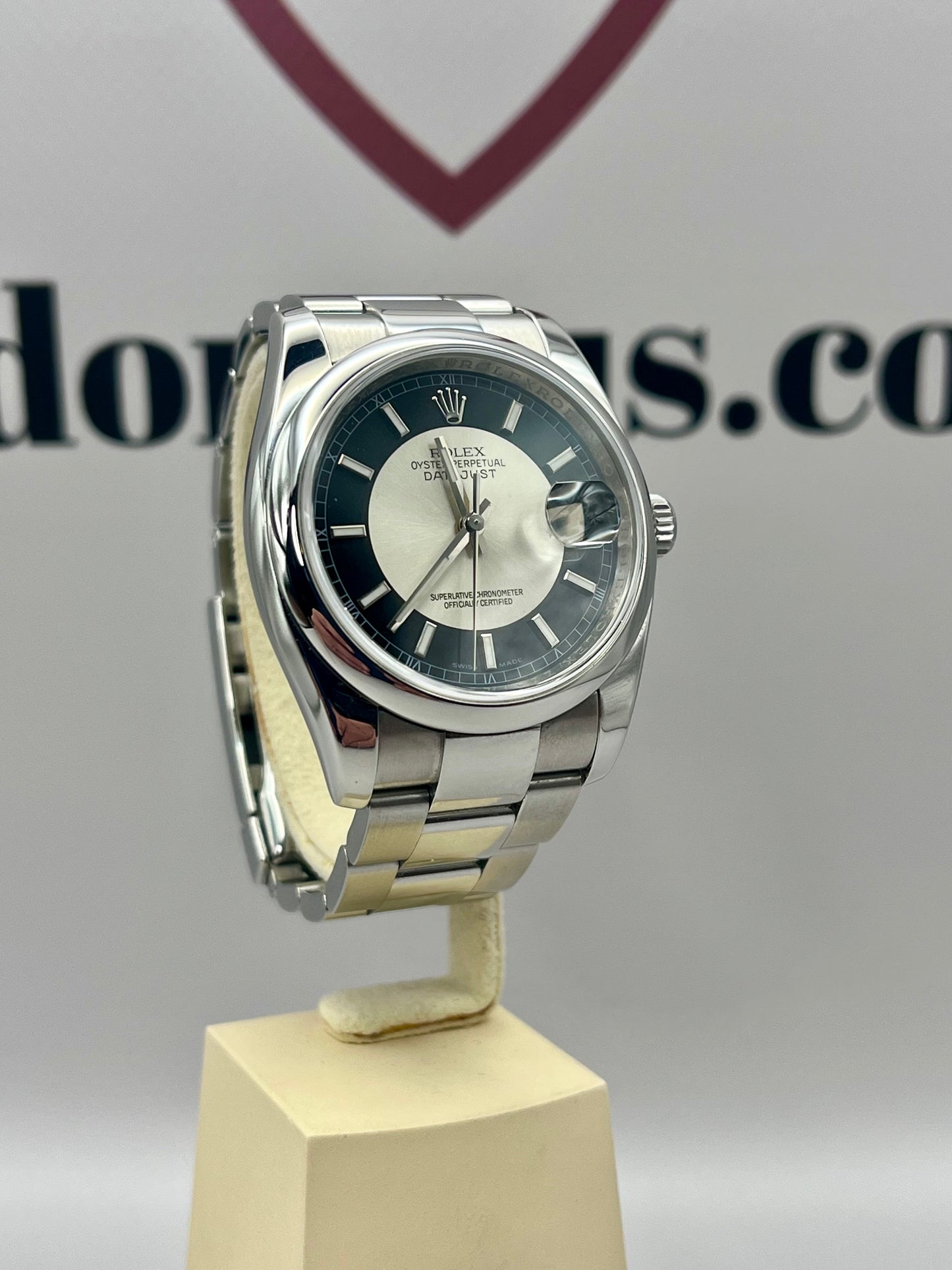 ROLEX DateJust 36mm Tuxedo Dial 116200 Serviced & Mint