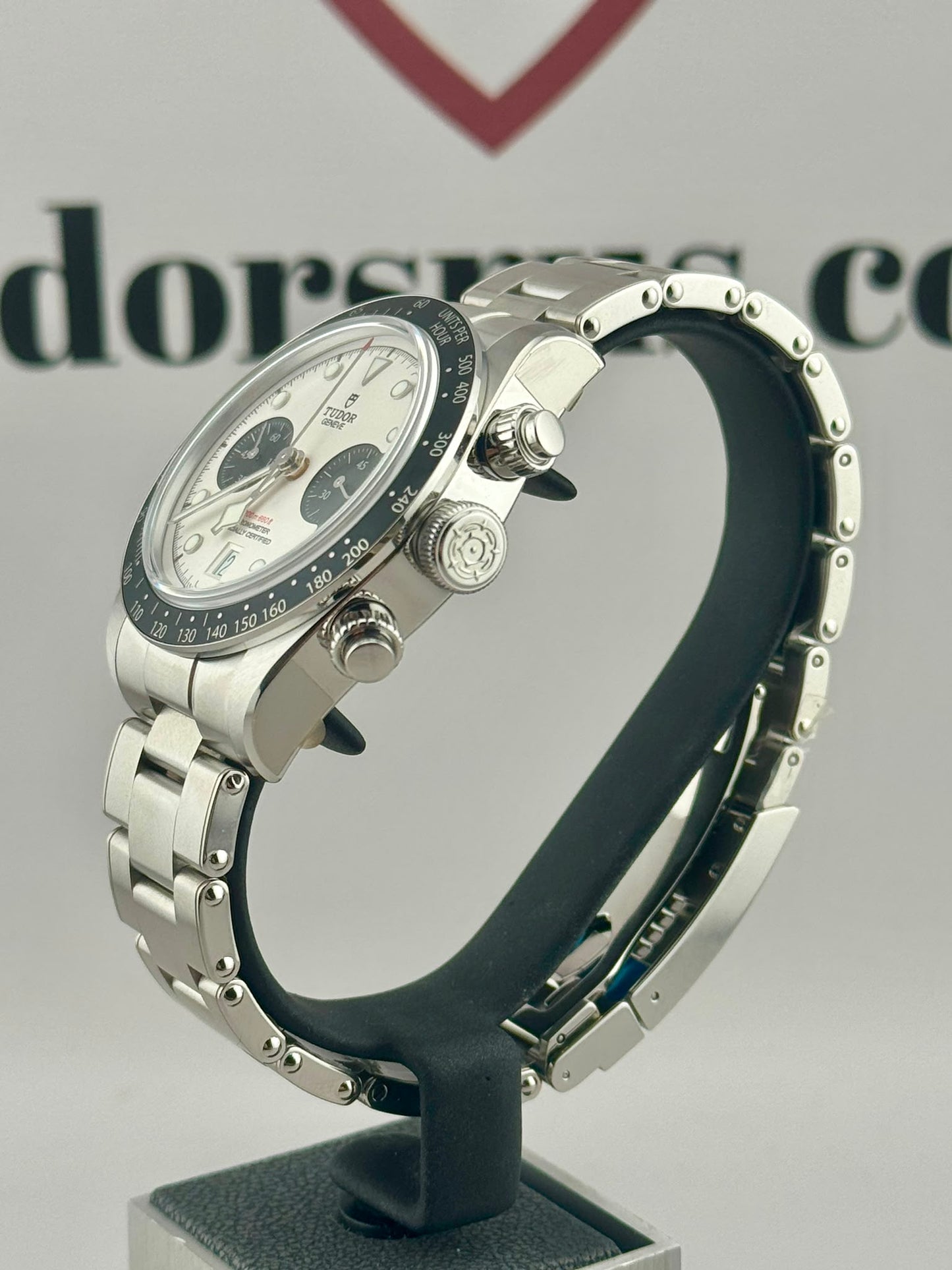 UNWORN 2026 TUDOR Black Bay Chrono Panda + T-Fit Clasp 41mm