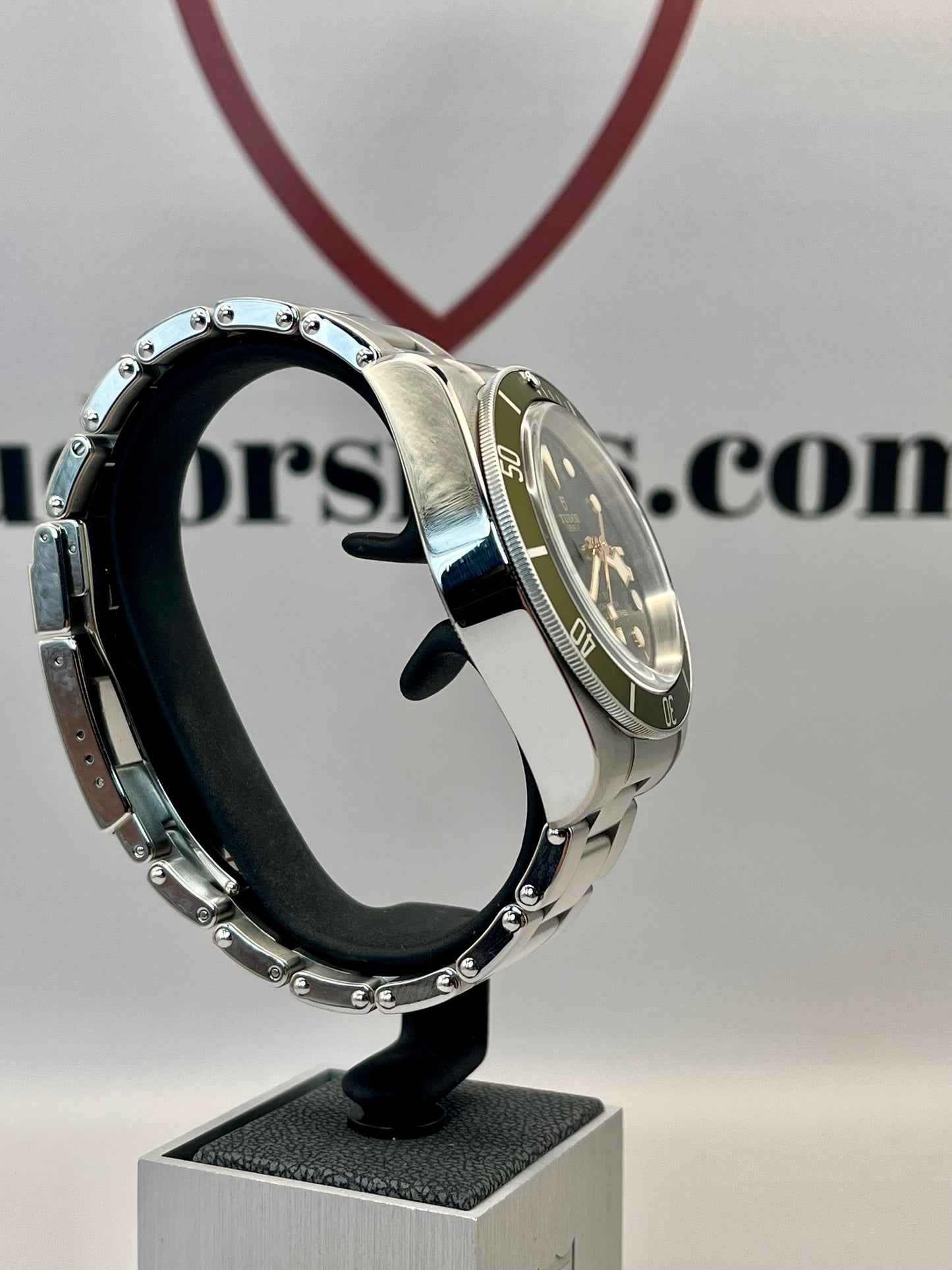 2021 TUDOR Black Bay 79230G 'Harrods' Edition - 41mm - Full Set