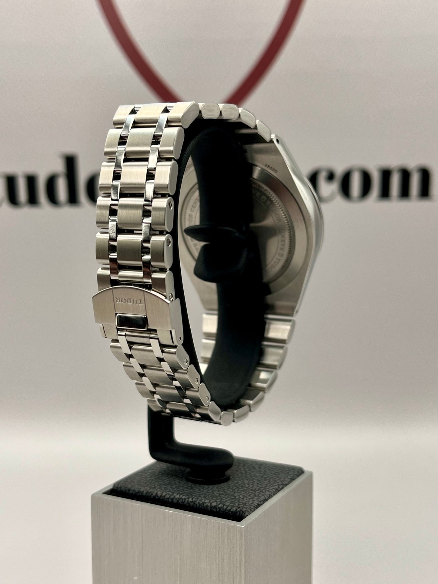 2024 TUDOR Royal Day/Date - 28600 - 41mm - Full Set