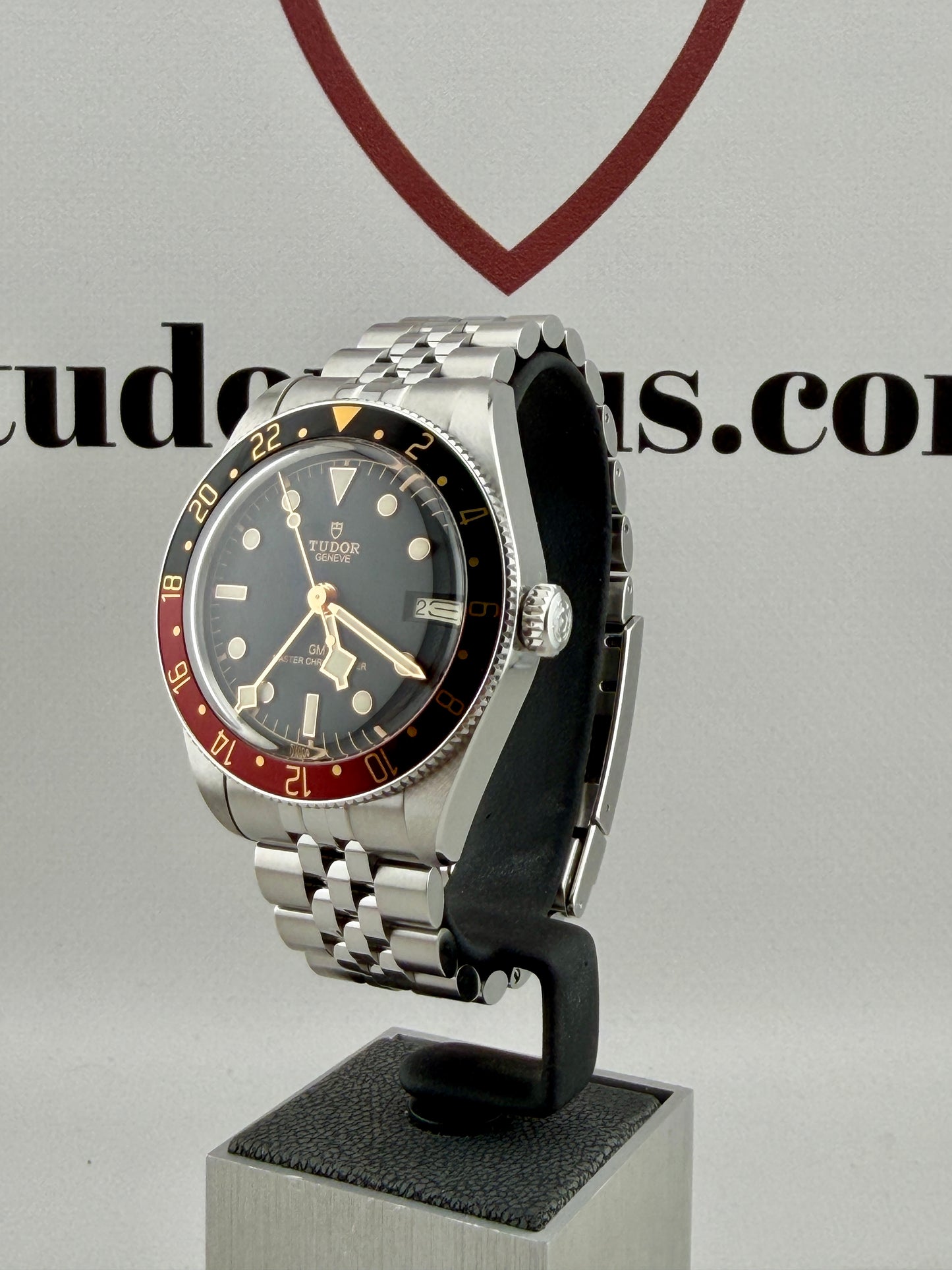 04/2026 TUDOR Black Bay 58 GMT 7939G1A0NRU Jubilee Strap 39mm Full Set
