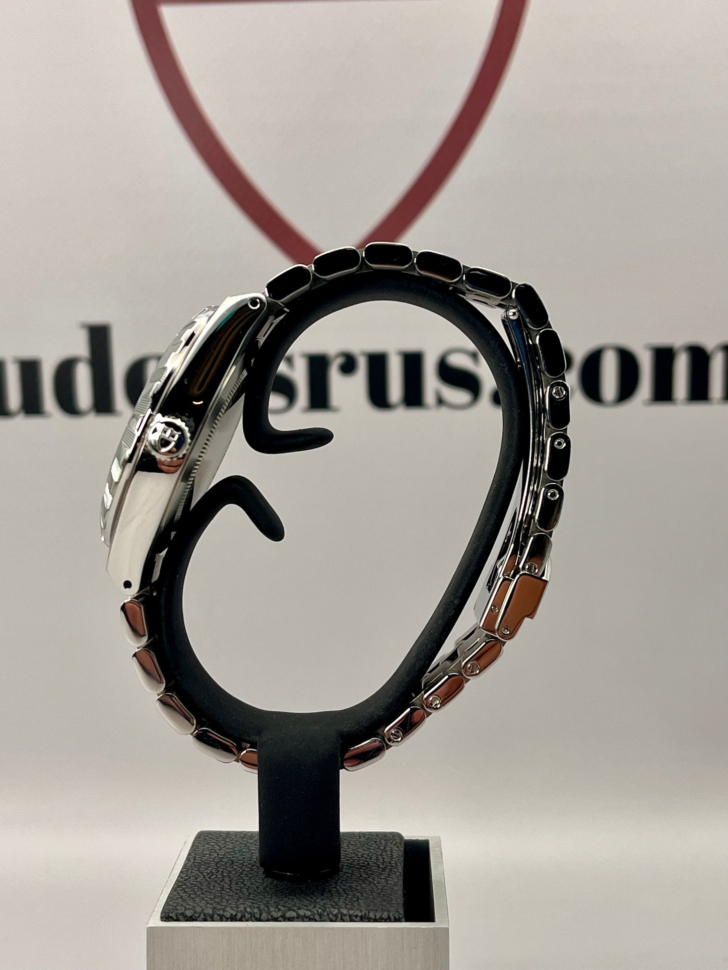 2025 TUDOR Royal 28500 - 38mm - Full Set - Warranty