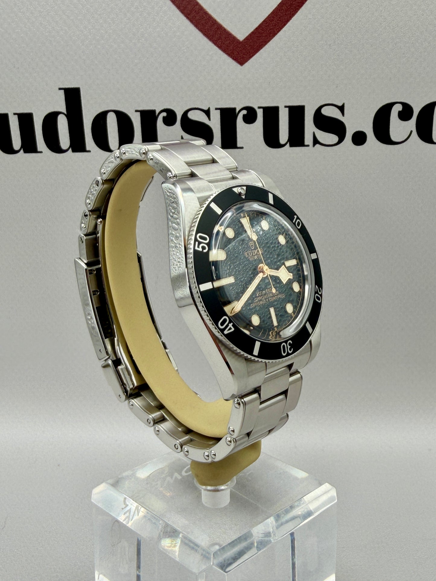 2025 TUDOR Black Bay 54 M79000 37mm Full Set Immaculate Full Set
