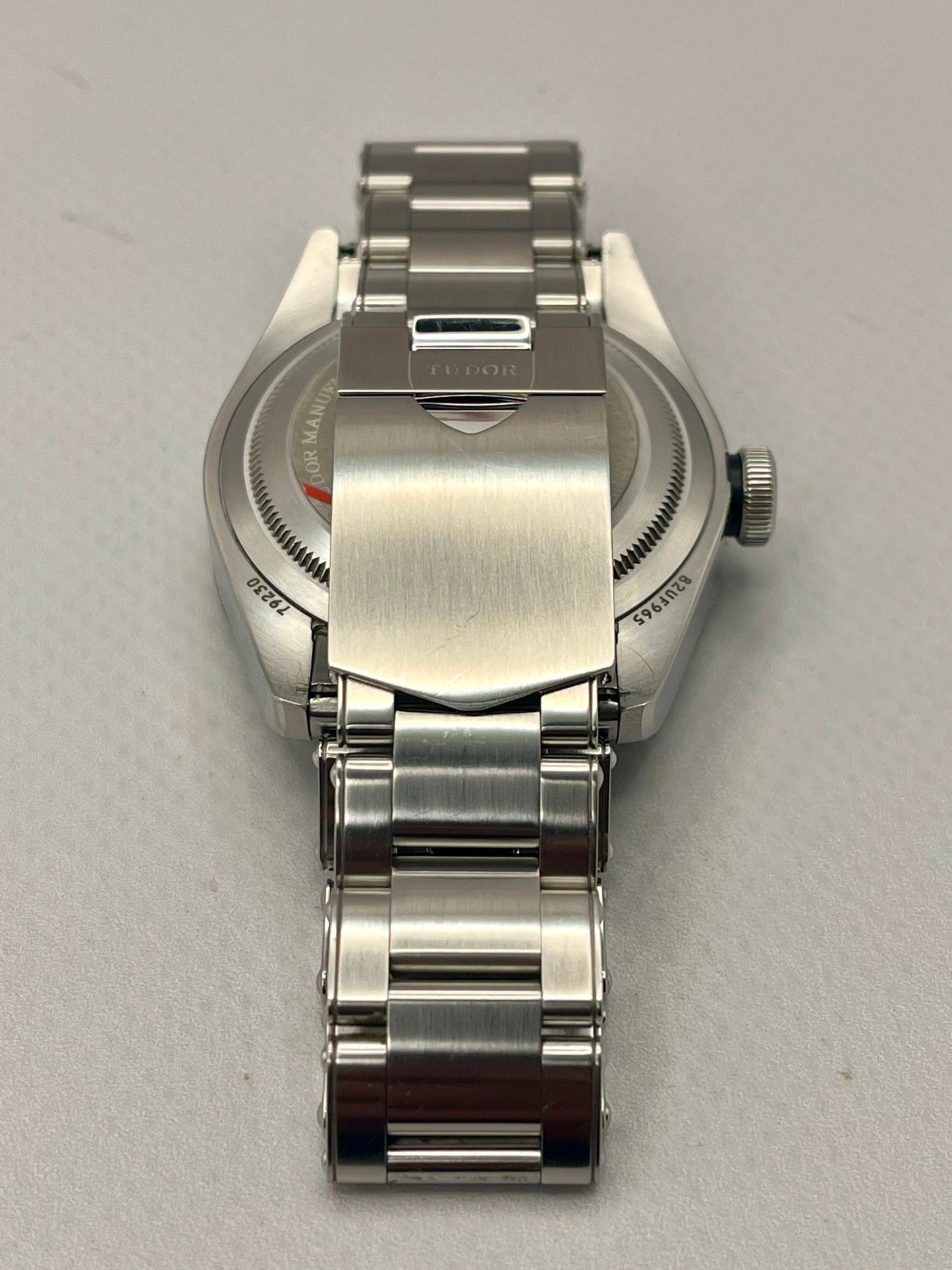 2022 TUDOR Black Bay 79230G 'Harrods' Edition - 41mm - Full Set