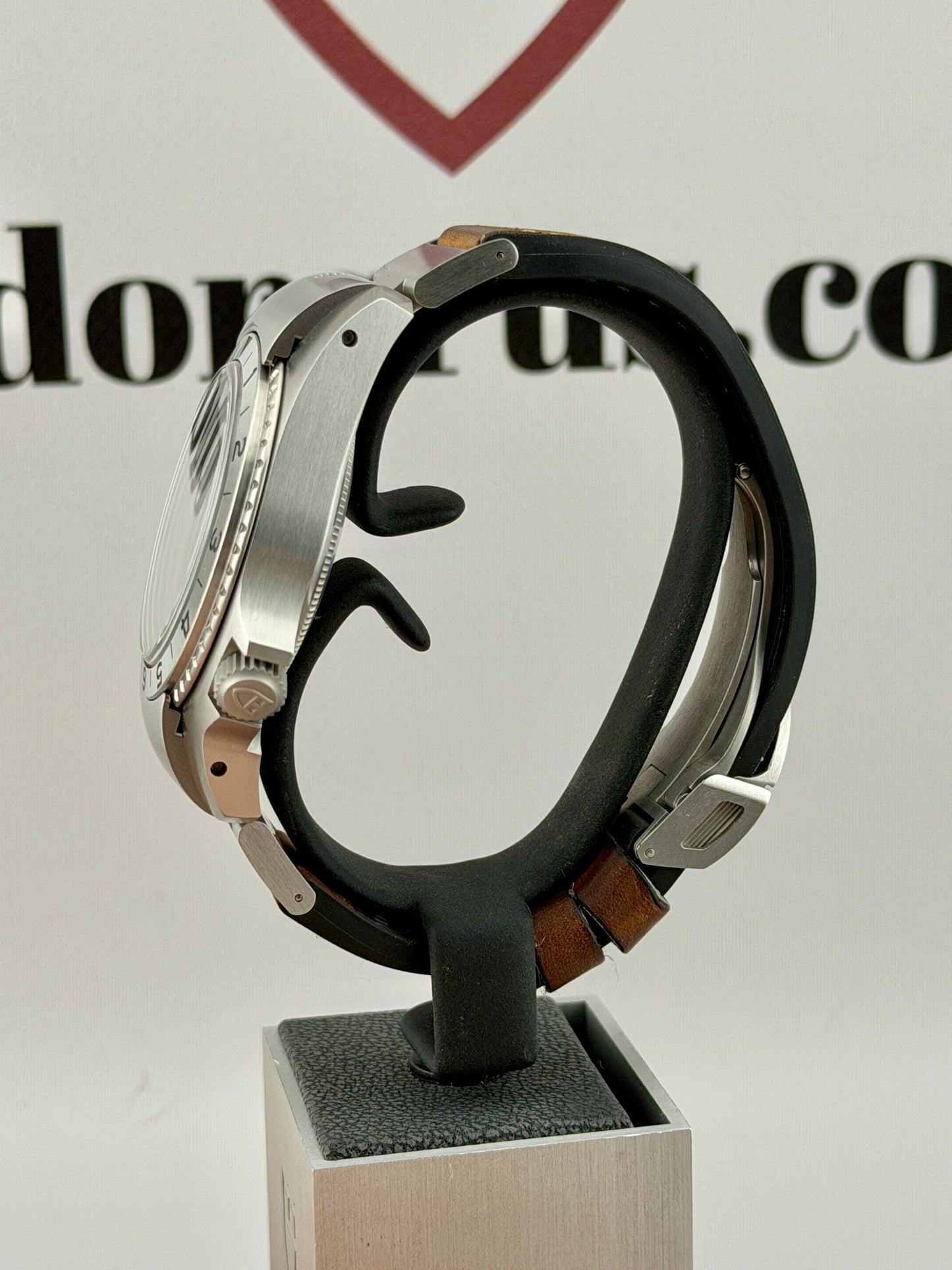 2022 TUDOR P01 42mm 70150 Full Set + Warranty