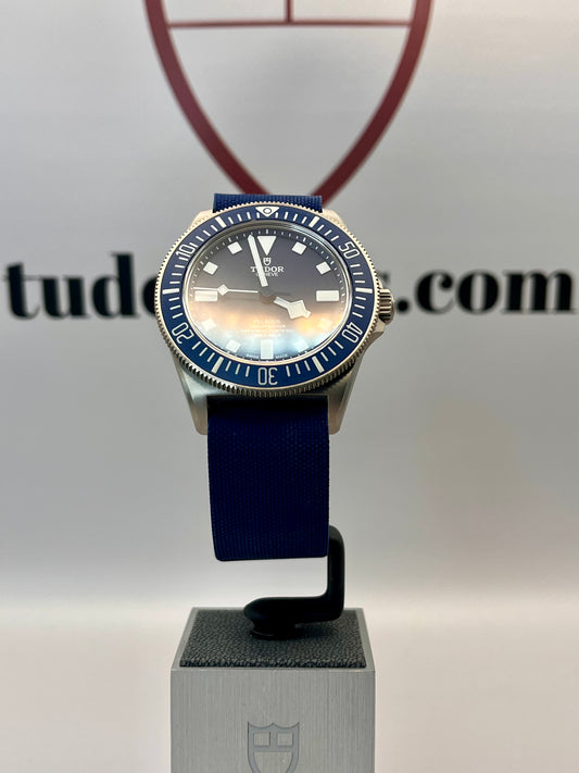 2021 TUDOR Pelagos FXD MN21 - 25707B/21 - 42mm - Full Set - Collectors!