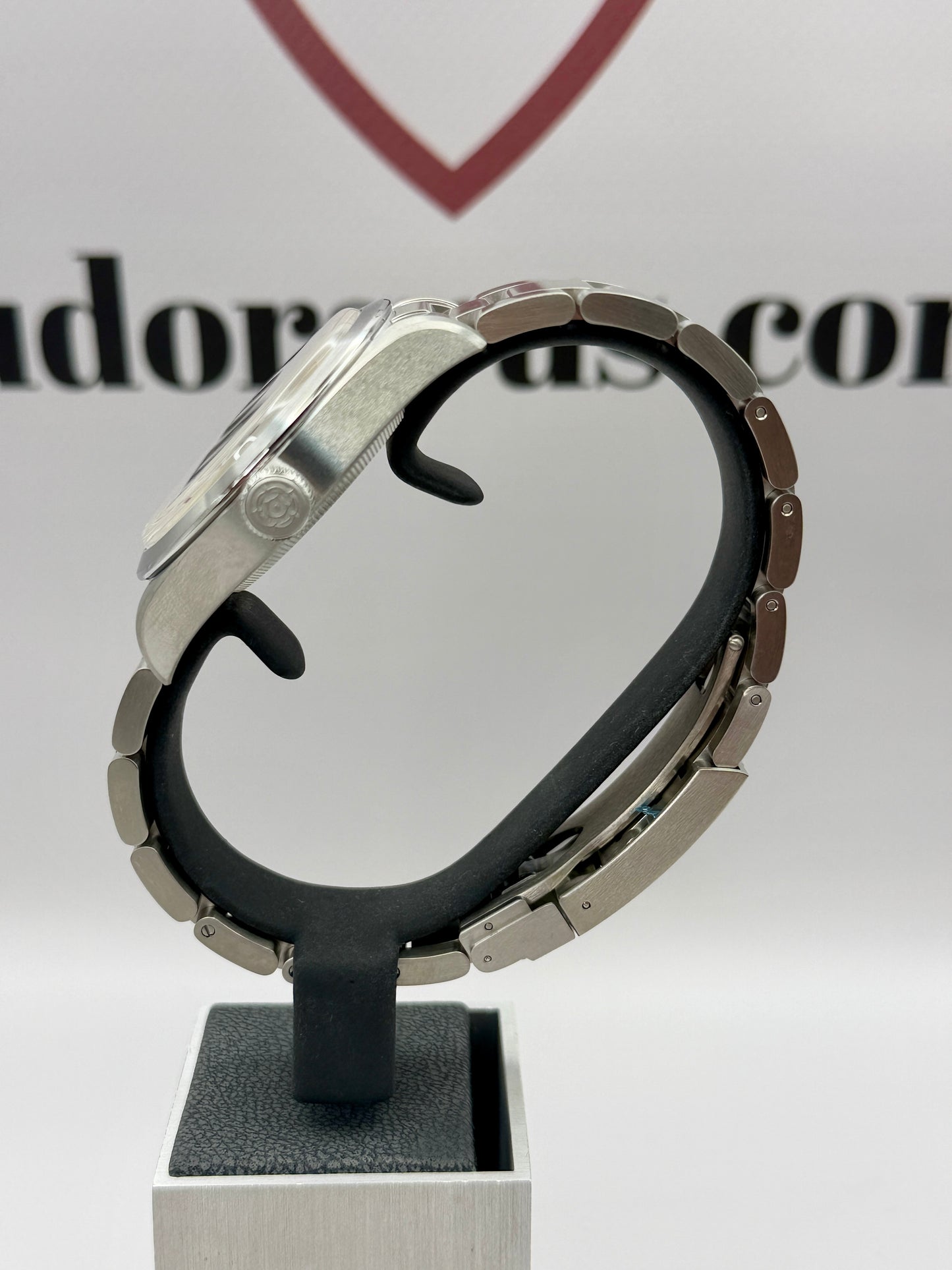 2026 TUDOR Ranger 79950 Dune Dial 39mm Unworn Full Set