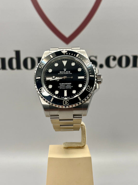 2025 ROLEX Submariner - 124060 - 40 mm - Full Set - 4.5yrs warranty