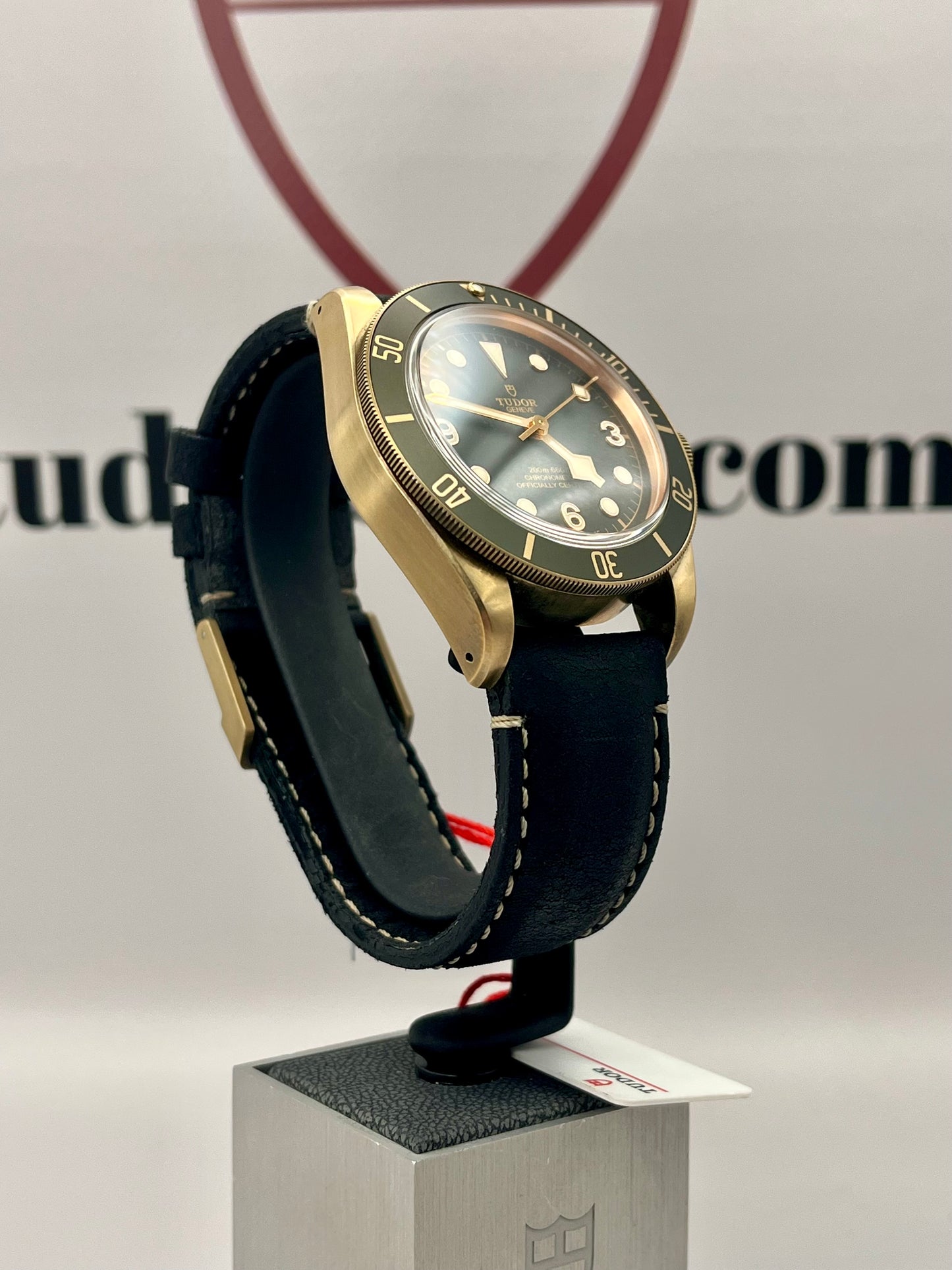 2022 TUDOR Black Bay Bronze - 79250BA - 43mm - Full Set